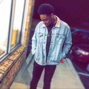 Meet your Posher, Robert